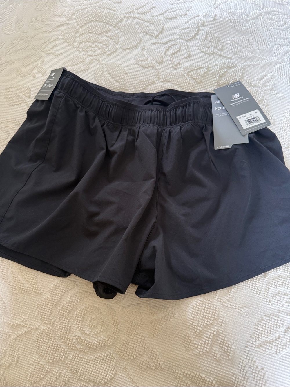 New Balance Womens Black Run Shorts NWT with Built-In Liner